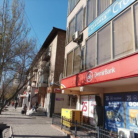 Аппартаментов В Золотом Квадрате Bischkek Zimmer foto