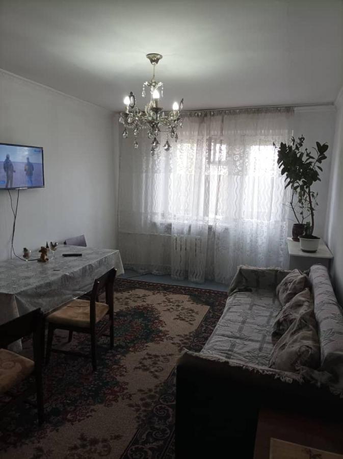 Аппартаментов В Золотом Квадрате Bischkek Exterior foto